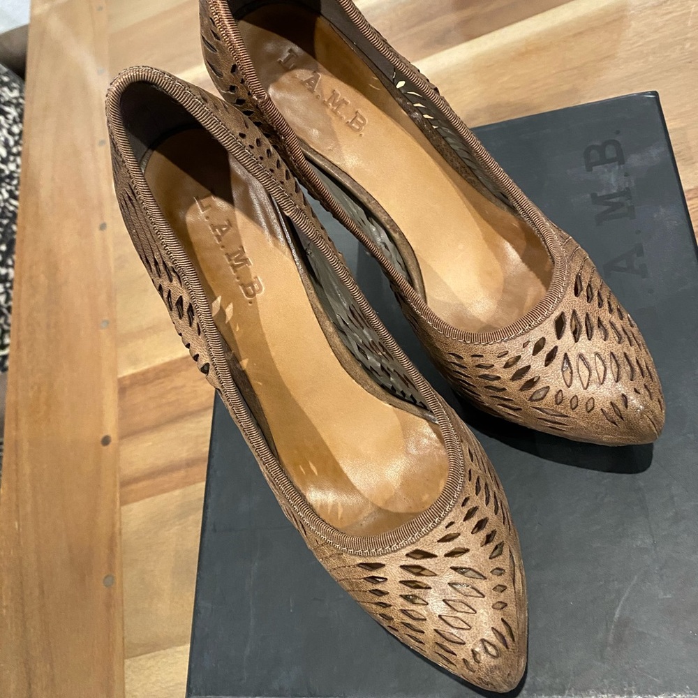 Gwen Stefani LAMB heels